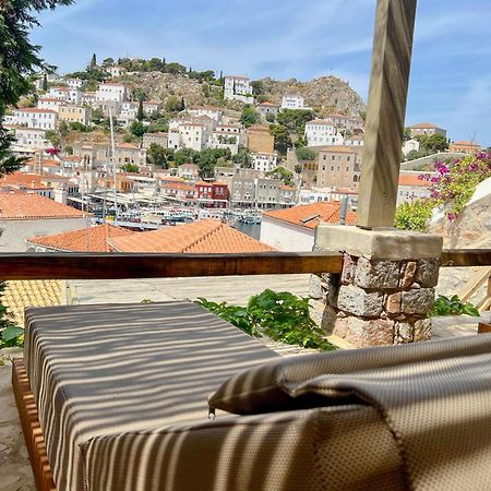 PortaDelMare deluxe suites Hydra  Esterno foto