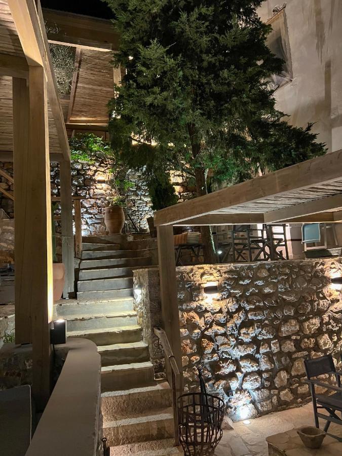 PortaDelMare deluxe suites Hydra  Esterno foto