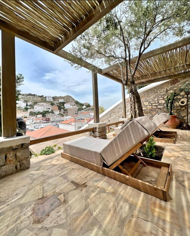 PortaDelMare deluxe suites Hydra  Esterno foto