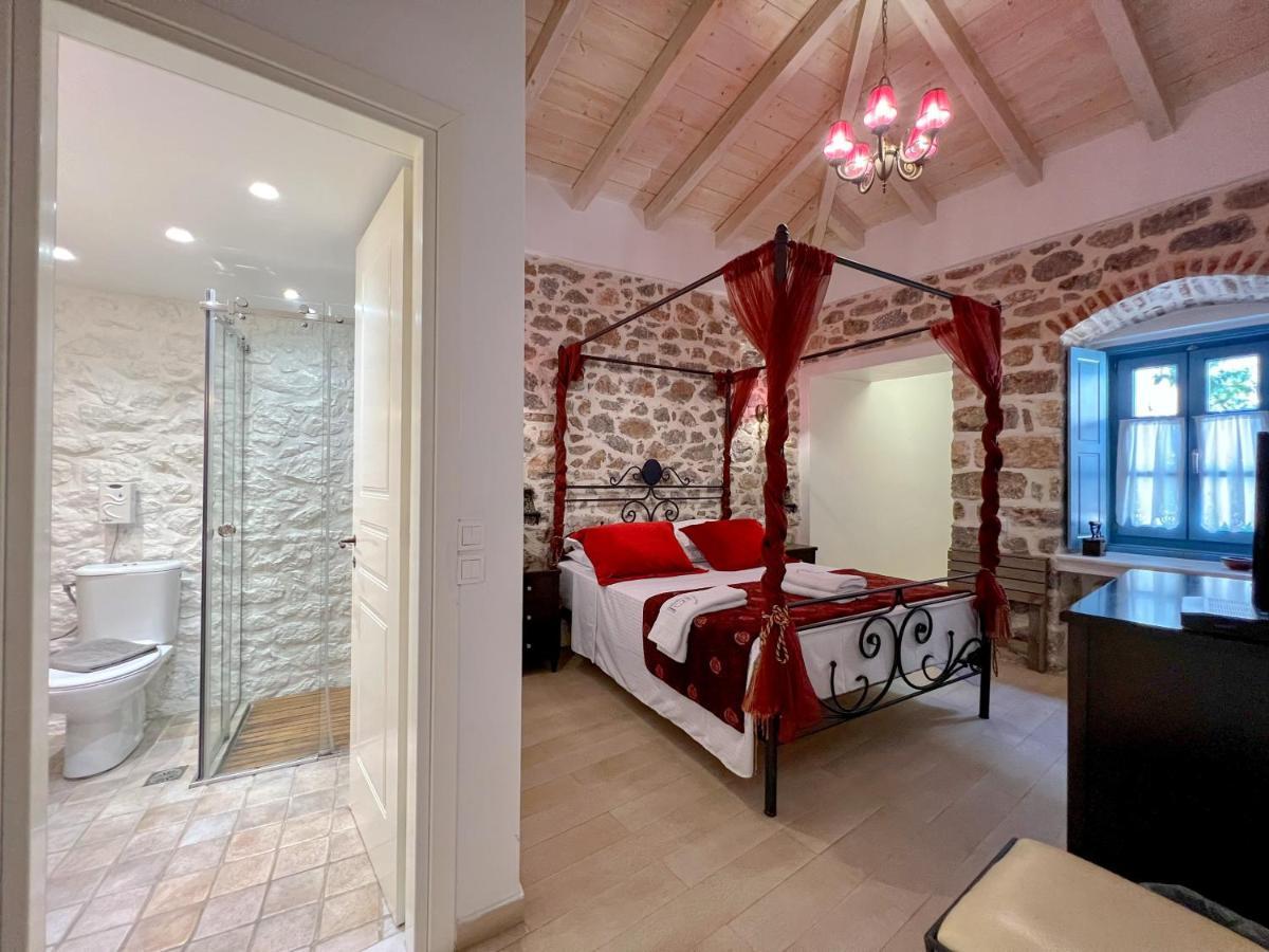 PortaDelMare deluxe suites Hydra  Esterno foto