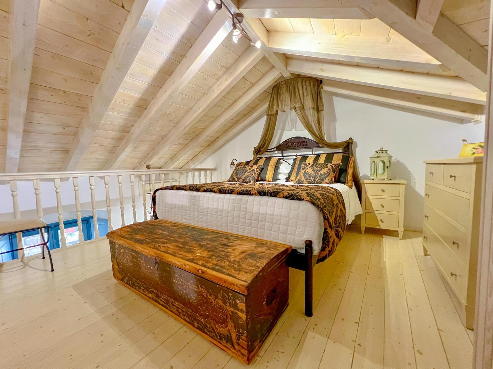 PortaDelMare deluxe suites Hydra  Esterno foto